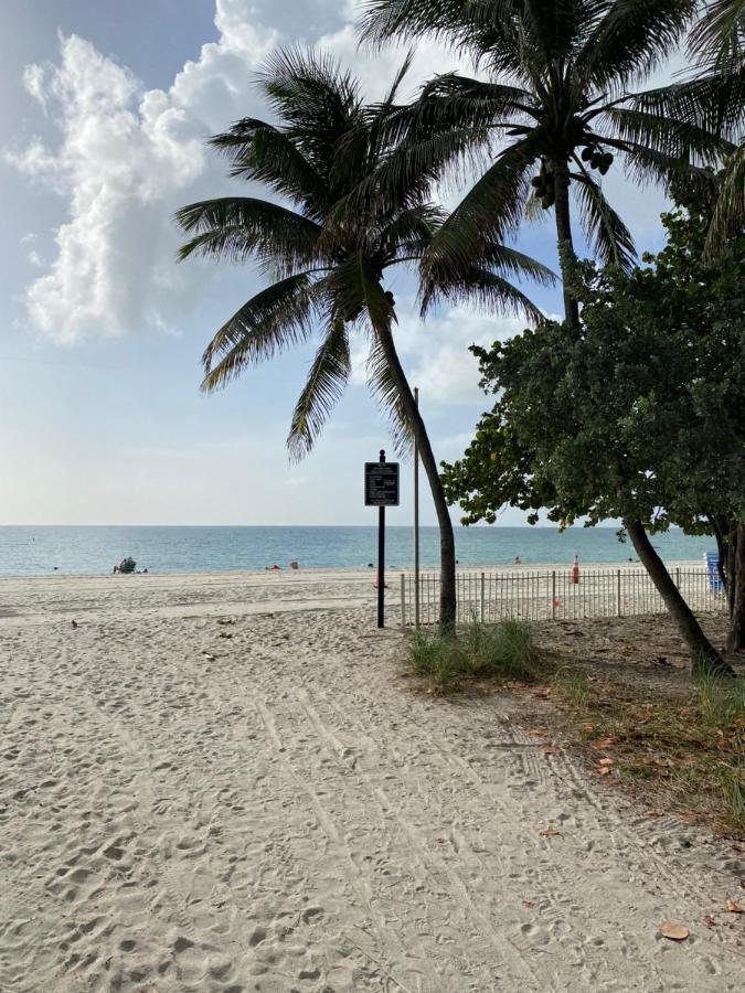 Beachfront Condo In Miami! Sunny Isles Beach Kültér fotó